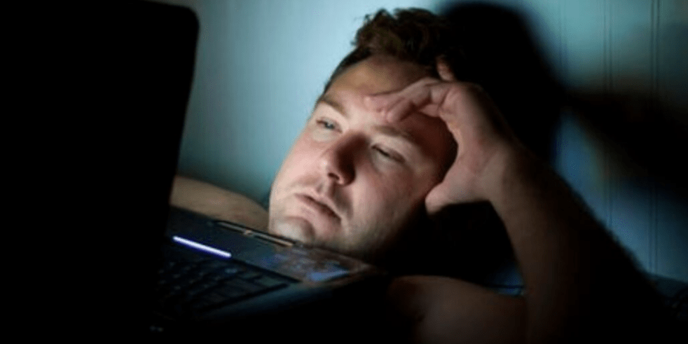 Why & How to protect your Eyes from Blue Light?